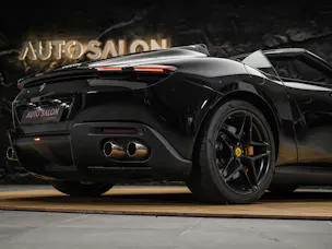 FERRARI Roma Spider 3.9 V8 T *ALL BLACK*Sitzbelüftung*JBL*