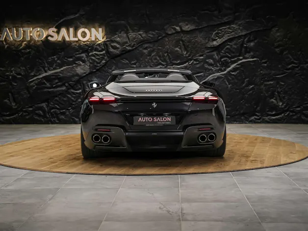 FERRARI Roma Spider 3.9 V8 T *ALL BLACK*Sitzbelüftung*JBL*