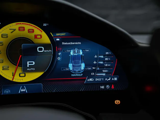 FERRARI Roma Spider 3.9 V8 T *ALL BLACK*Sitzbelüftung*JBL*