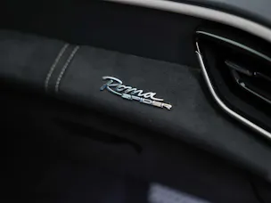 FERRARI Roma Spider 3.9 V8 T *ALL BLACK*Sitzbelüftung*JBL*