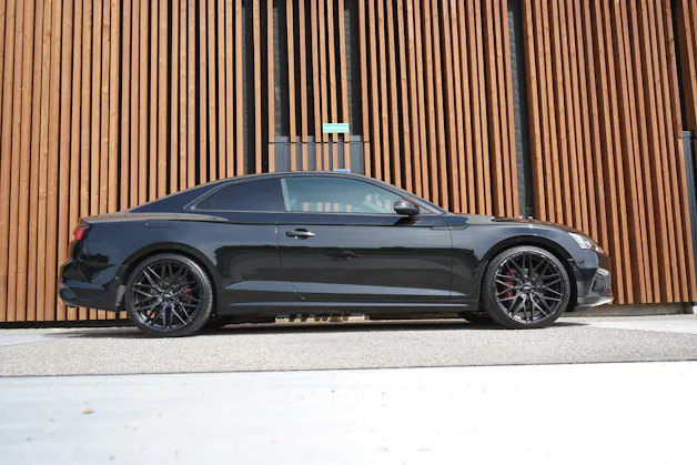 AUDI A5 COUPÉ 2.0 TDI SPORT BLACK S-TRONIC l 190 PS
