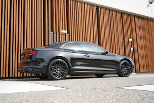 AUDI A5 COUPÉ 2.0 TDI SPORT BLACK S-TRONIC l 190 PS