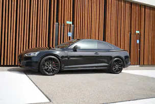 AUDI A5 COUPÉ 2.0 TDI SPORT BLACK S-TRONIC l 190 PS