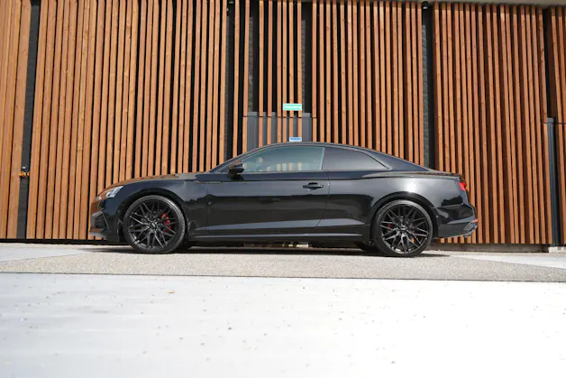 AUDI A5 COUPÉ 2.0 TDI SPORT BLACK S-TRONIC l 190 PS