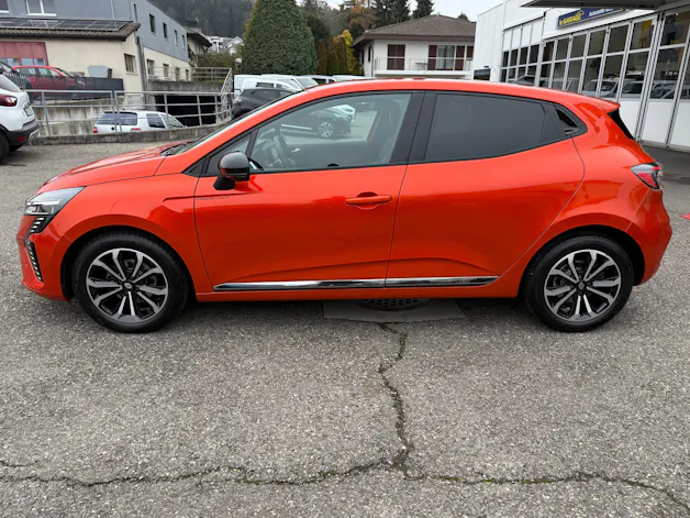 RENAULT Clio 1.0 Techno