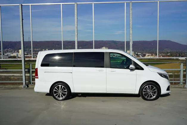 MERCEDES-BENZ V 250 d LANG TREND SPORT 4MATIC 9G-TRONIC l 190 PS