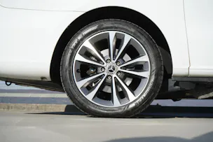 MERCEDES-BENZ V 250 d LANG TREND SPORT 4MATIC 9G-TRONIC l 190 PS
