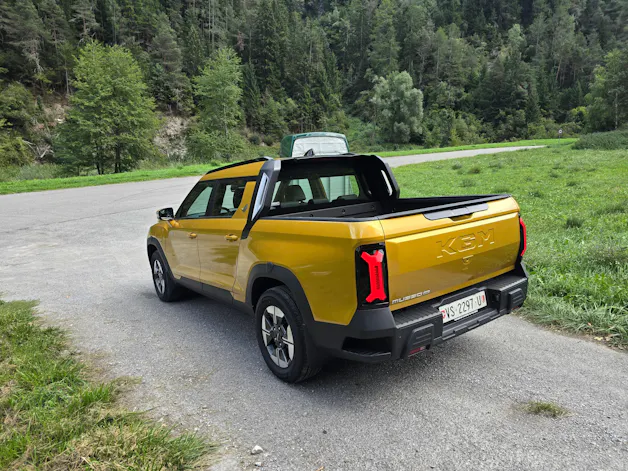 KGM -SsangYong Musso 80,6 kWh Platinum 4WD