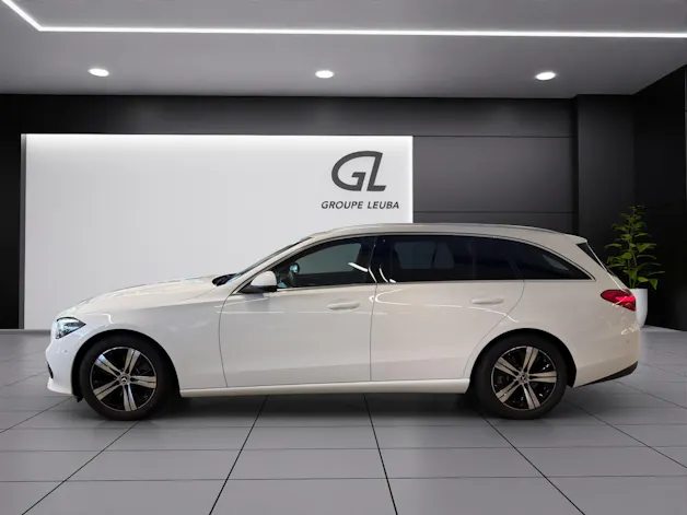 MERCEDES-BENZ C 220 d T 4 M Swiss Star