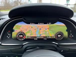 AUDI R8 COUPÉ 5.2 PLUS S-TRONIC CARBON l 611 PS