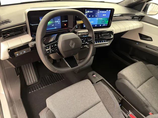 RENAULT R5 E-Tech Comfort Range evolution