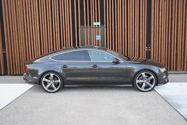 AUDI A7 SPORTBACK 3.0 TFSI QUATTRO S-TRONIC l 300 PS