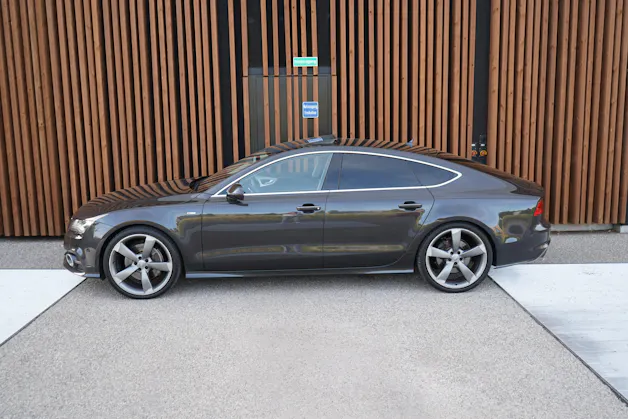 AUDI A7 SPORTBACK 3.0 TFSI QUATTRO S-TRONIC l 300 PS