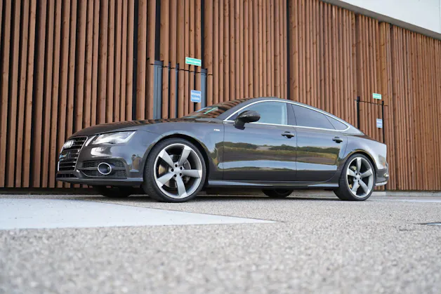 AUDI A7 SPORTBACK 3.0 TFSI QUATTRO S-TRONIC l 300 PS