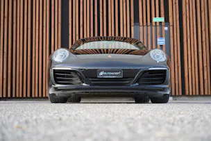 PORSCHE 911 CARRERA 4S BLACK CABRIO PDK l 420 PS