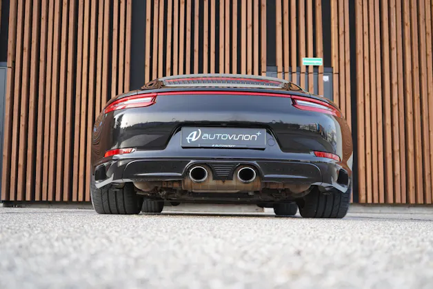 PORSCHE 911 CARRERA 4S BLACK CABRIO PDK l 420 PS
