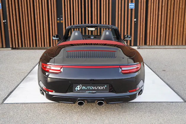PORSCHE 911 CARRERA 4S BLACK CABRIO PDK l 420 PS