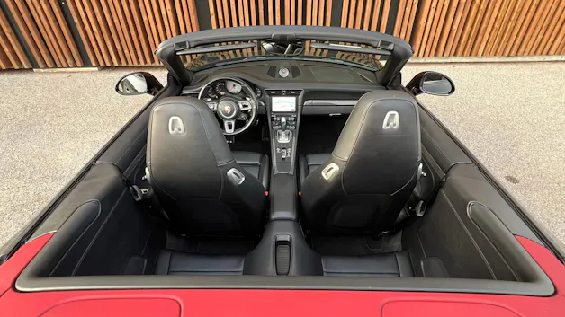 PORSCHE 911 CARRERA 4S BLACK CABRIO PDK l 420 PS