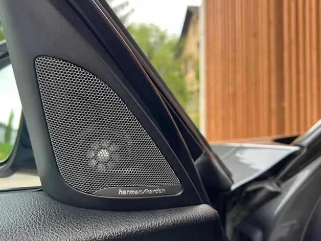 BMW M140i xDRIVE STEPTRONIC l 340 PS