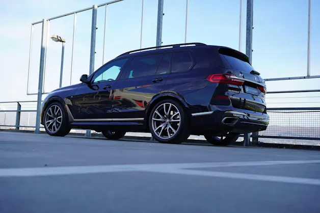 BMW X7 xDRIVE M50d STEPTRONIC M SPORT PLUS l 400 PS