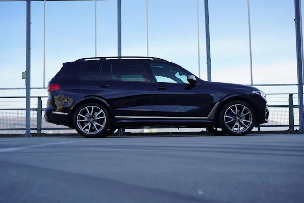 BMW X7 xDRIVE M50d STEPTRONIC M SPORT PLUS l 400 PS