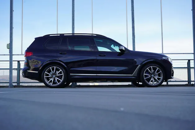 BMW X7 xDRIVE M50d STEPTRONIC M SPORT PLUS l 400 PS
