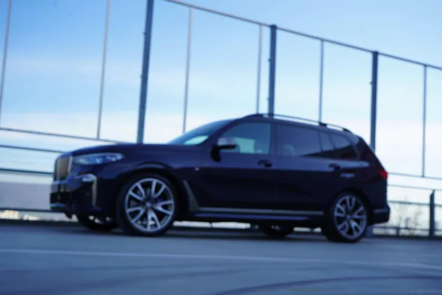 BMW X7 xDRIVE M50d STEPTRONIC M SPORT PLUS l 400 PS