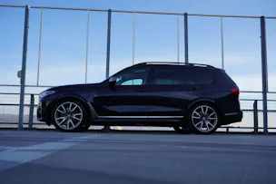 BMW X7 xDRIVE M50d STEPTRONIC M SPORT PLUS l 400 PS