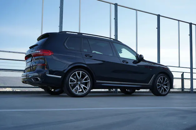 BMW X7 xDRIVE M50d STEPTRONIC M SPORT PLUS l 400 PS