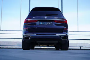 BMW X7 xDRIVE M50d STEPTRONIC M SPORT PLUS l 400 PS