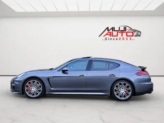 PORSCHE Panamera GTS 4.8 PDK