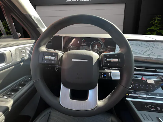 HYUNDAI Santa Fe 1.6 T-GDi HEV Amplia 4WD Automatic