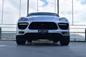 PORSCHE CAYENNE TURBO BLACK l 500 PS