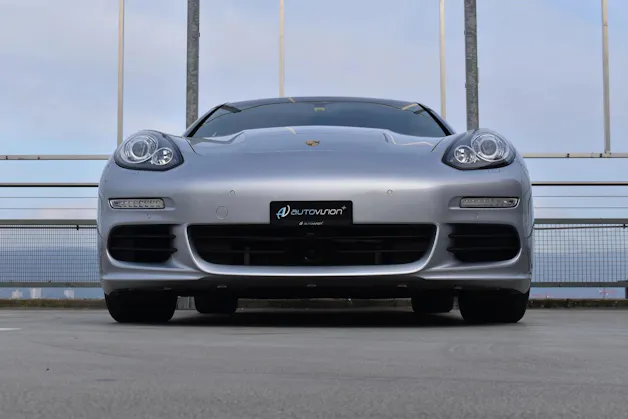 PORSCHE PANAMERA S E-HYBRID l 416 PS