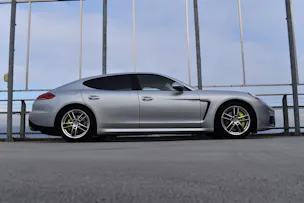 PORSCHE PANAMERA S E-HYBRID l 416 PS