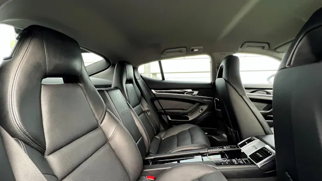PORSCHE PANAMERA S E-HYBRID l 416 PS
