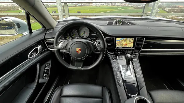PORSCHE PANAMERA S E-HYBRID l 416 PS