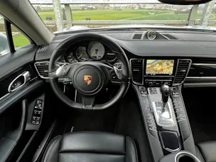 PORSCHE PANAMERA S E-HYBRID l 416 PS