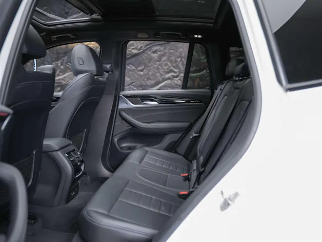 BMW X3 xDrive 20i M Sport *Panorama*BMW Laser*Lenkradheizung*AHK*