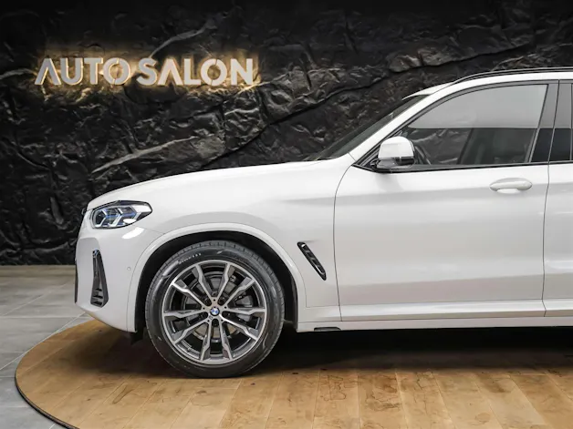 BMW X3 xDrive 20i M Sport *Panorama*BMW Laser*Lenkradheizung*AHK*