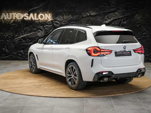 BMW X3 xDrive 20i M Sport *Panorama*BMW Laser*Lenkradheizung*AHK*