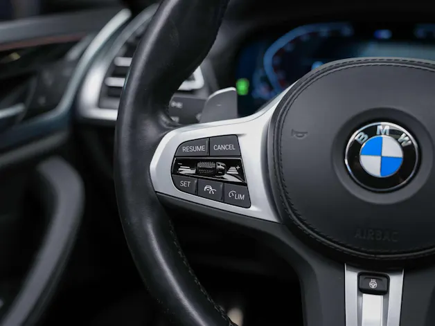 BMW X3 xDrive 20i M Sport *Panorama*BMW Laser*Lenkradheizung*AHK*