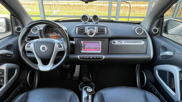 SMART FORTWO BRABUS XCLUSIVE SOFTOUCH l 102 PS