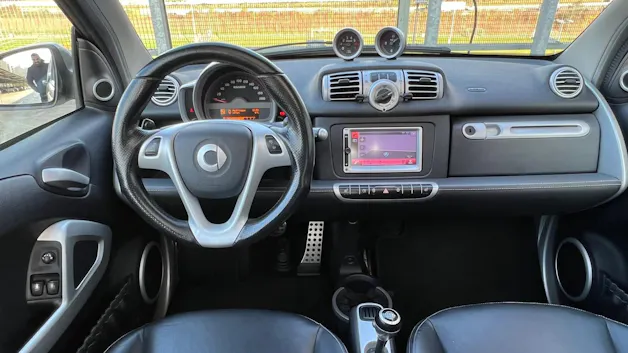 SMART FORTWO BRABUS XCLUSIVE SOFTOUCH l 102 PS