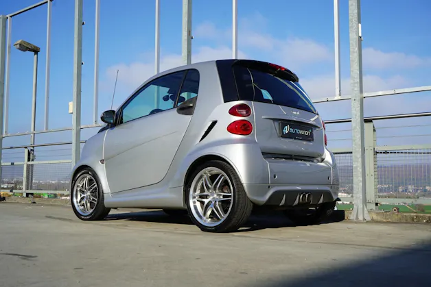 SMART FORTWO BRABUS XCLUSIVE SOFTOUCH l 102 PS