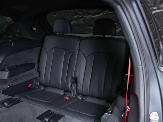 AUDI SQ7 TFSI quattro tiptronic * Facelift*7 Plätzer*Panorama*B&O*AHK