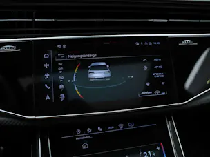 AUDI SQ7 TFSI quattro tiptronic * Facelift*7 Plätzer*Panorama*B&O*AHK