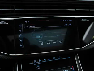 AUDI SQ7 TFSI quattro tiptronic * Facelift*7 Plätzer*Panorama*B&O*AHK