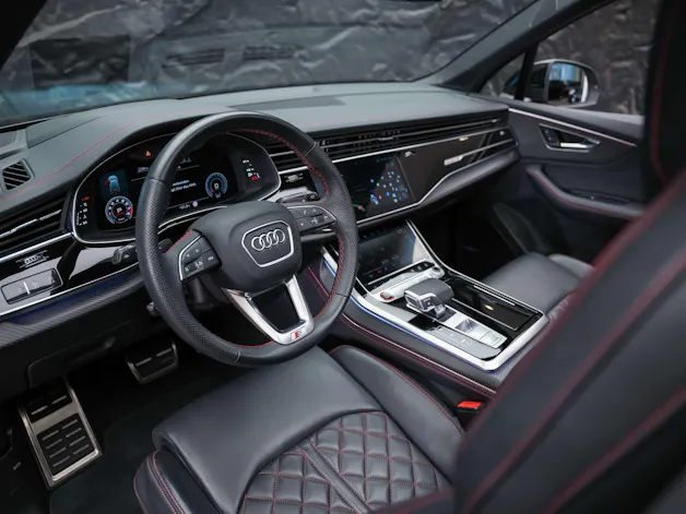 AUDI SQ7 TFSI quattro tiptronic * Facelift*7 Plätzer*Panorama*B&O*AHK