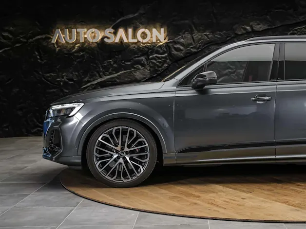 AUDI SQ7 TFSI quattro tiptronic * Facelift*7 Plätzer*Panorama*B&O*AHK